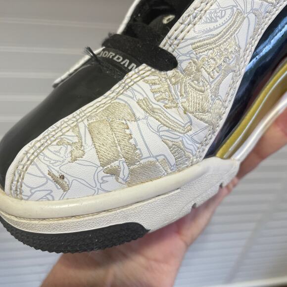 Jordan Dub Zero Mid Top Tennis Shoes - Picture 12 of 13